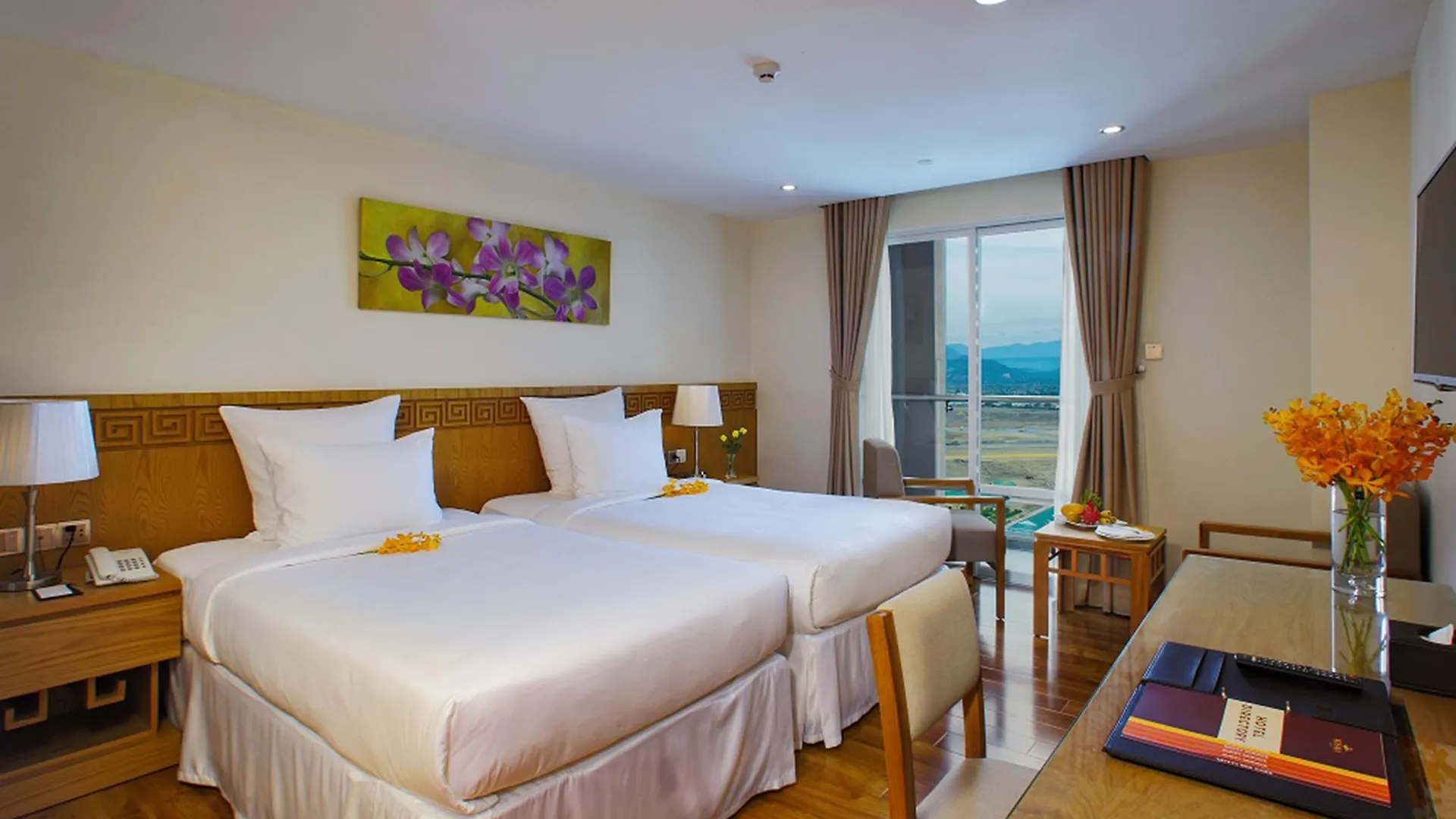 Rosaka Nha Trang Hotel