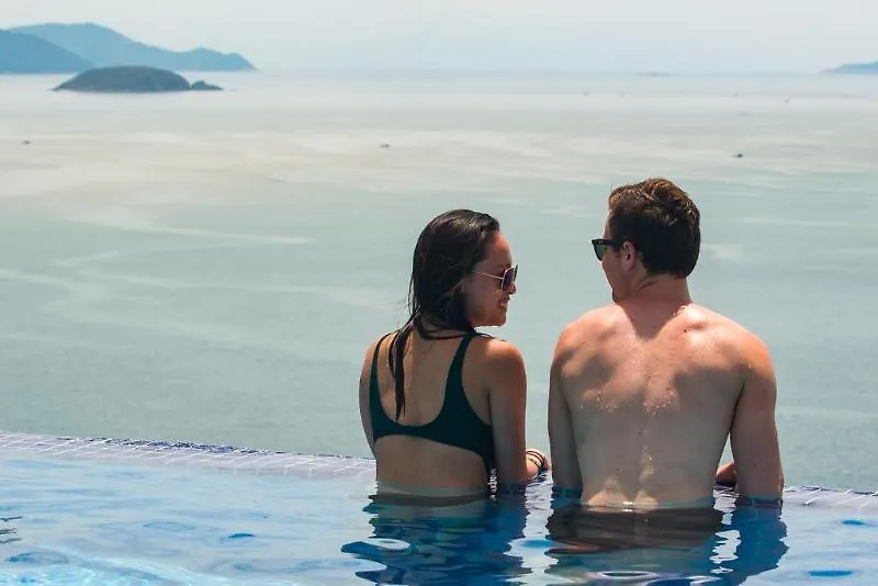 Rosaka Nha Trang Hotel