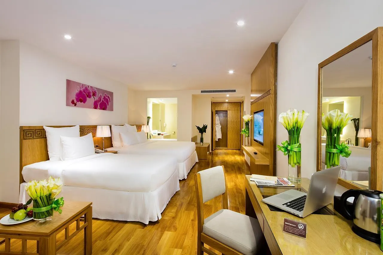 Rosaka Nha Trang Hotel