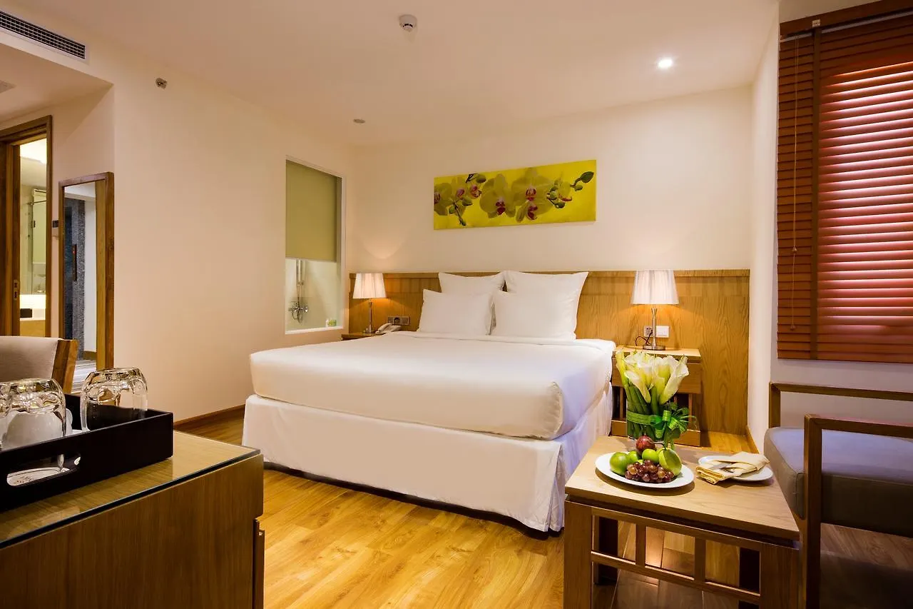 Rosaka Nha Trang Hotel