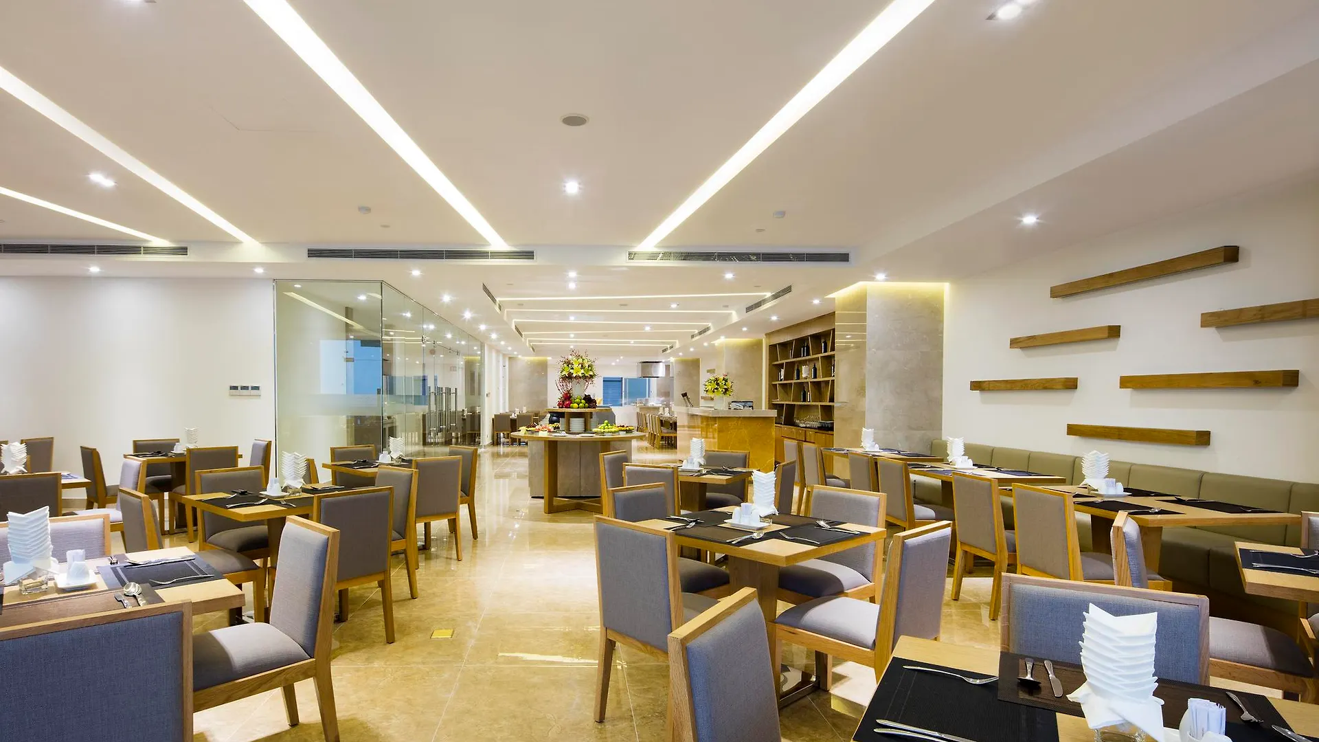 Rosaka Nha Trang Hotel