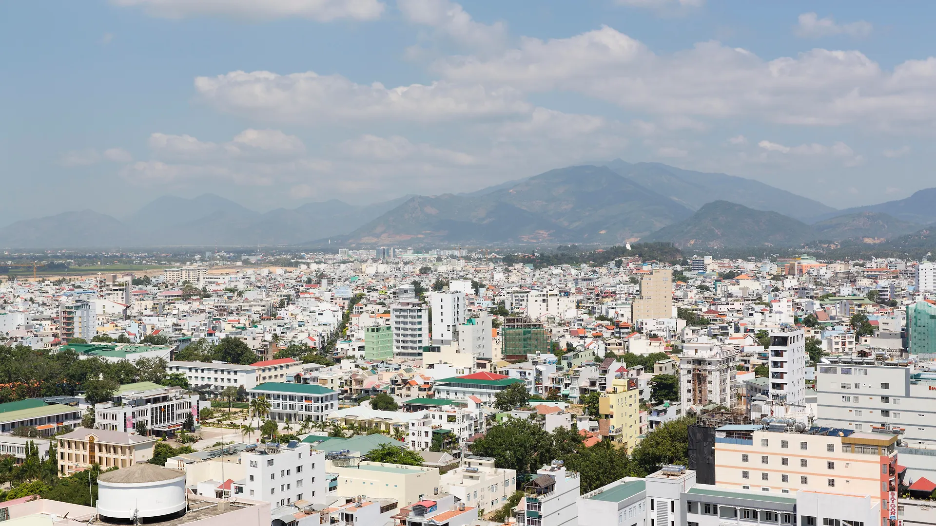 Rosaka Nha Trang Hotel