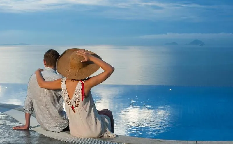 Rosaka Nha Trang Hotel
