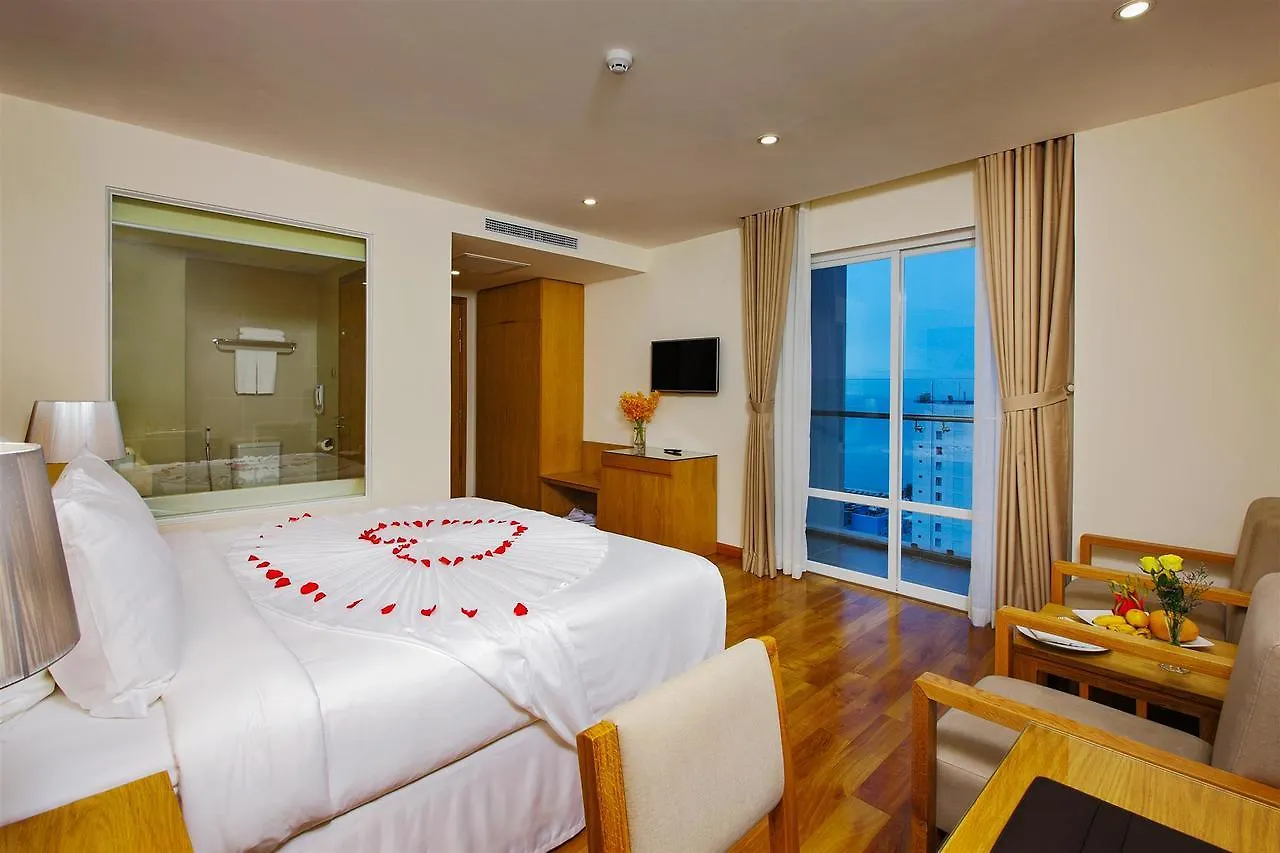 Rosaka Nha Trang Hotel 4*,