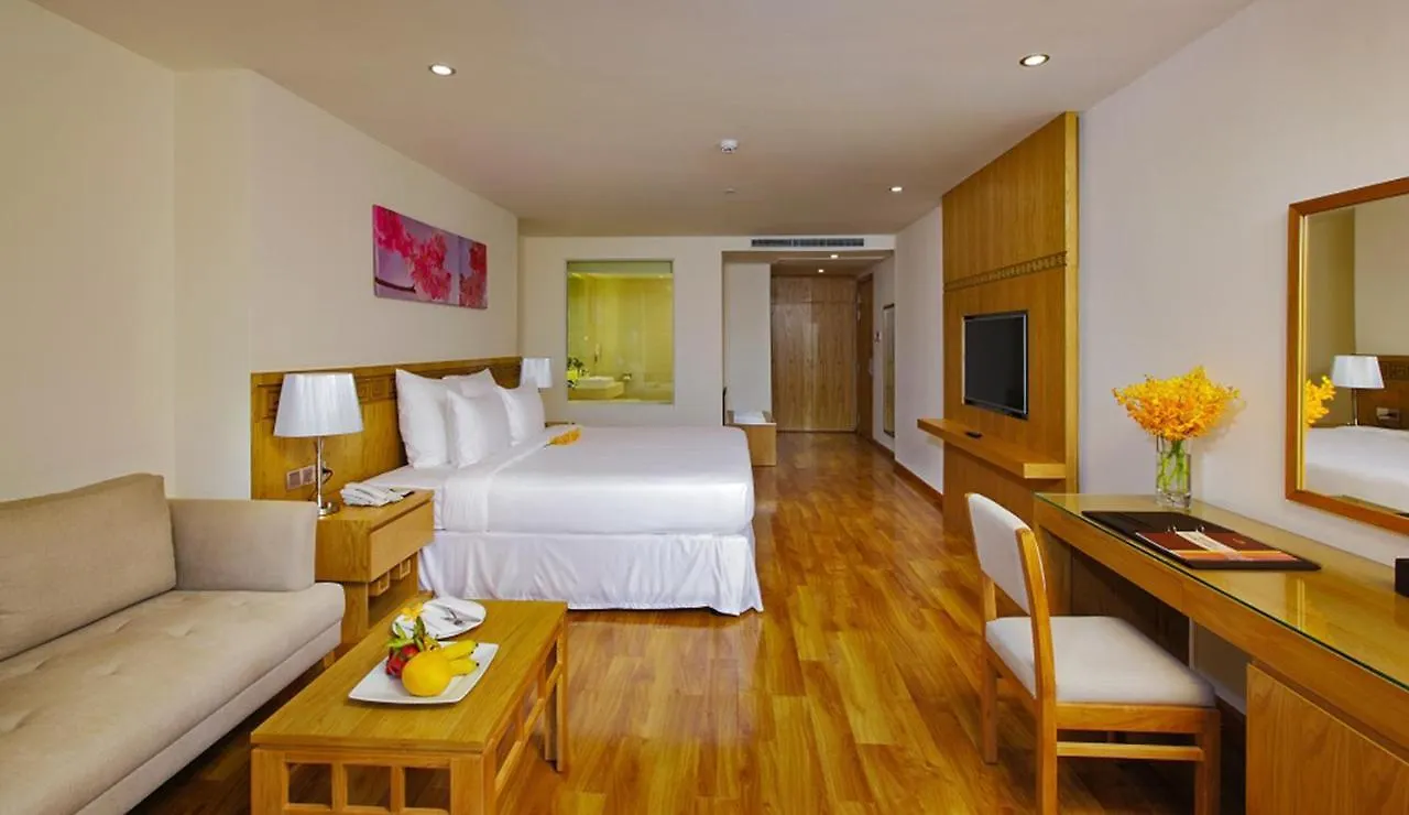 Rosaka Nha Trang Hotel
